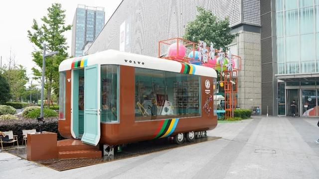 传递体育文化激发商业活力“移动的体育博物馆”再度进商圈(图5)