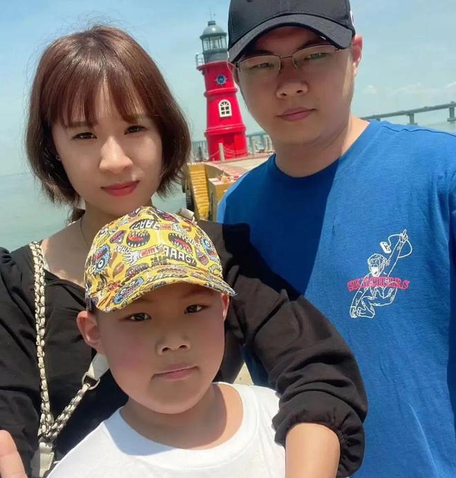 Pg电子：最美家力量⑥杨倩家庭：坚持党建引领积极营造健康、和谐的生活环境