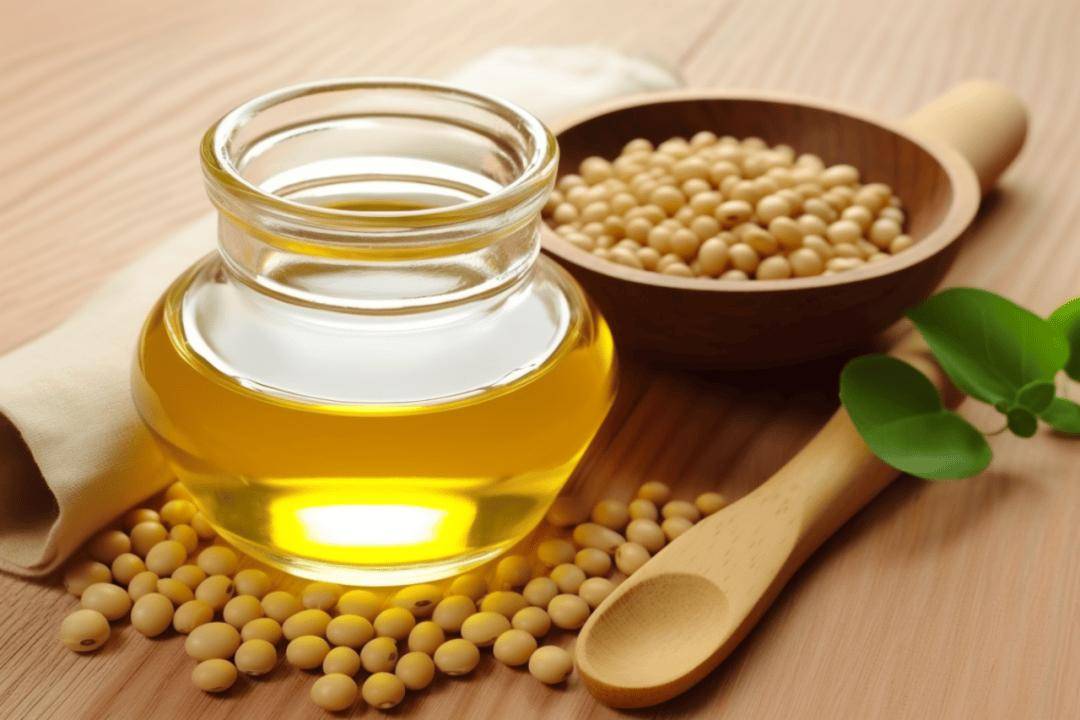Pg电子：大豆油、菜籽油、猪牛羊油……怎么选？怎么吃？｜全民健康生活方式日(图9)