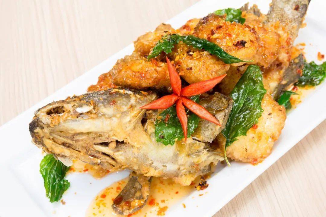 Pg电子：大豆油、菜籽油、猪牛羊油……怎么选？怎么吃？｜全民健康生活方式日(图10)