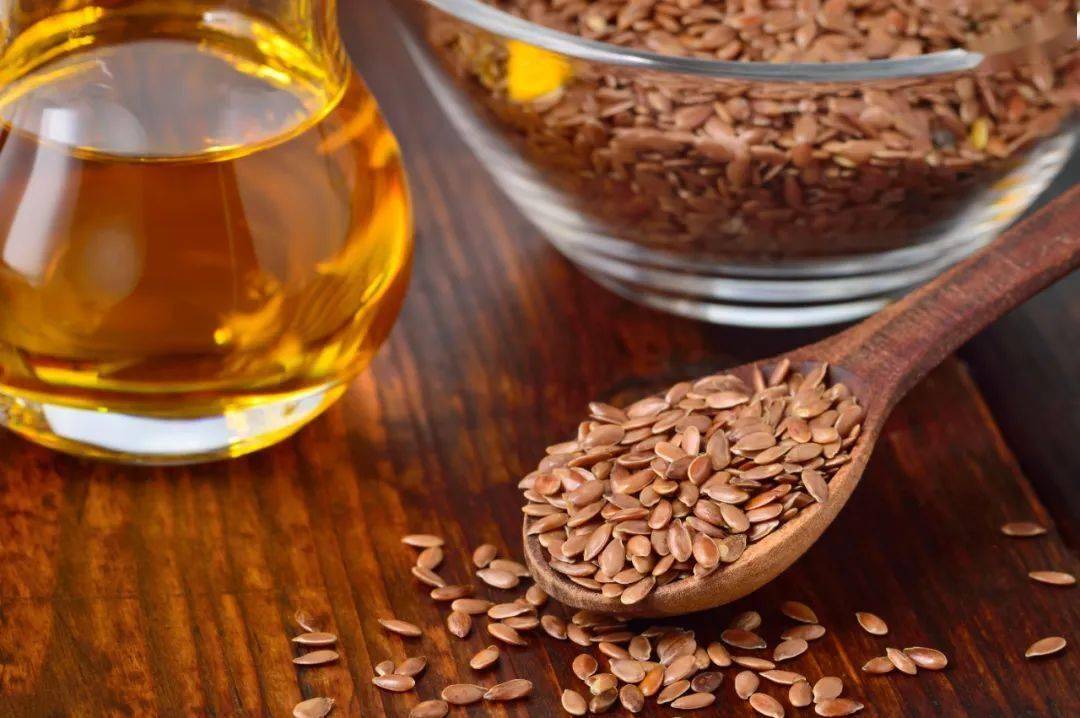 Pg电子：大豆油、菜籽油、猪牛羊油……怎么选？怎么吃？｜全民健康生活方式日(图8)