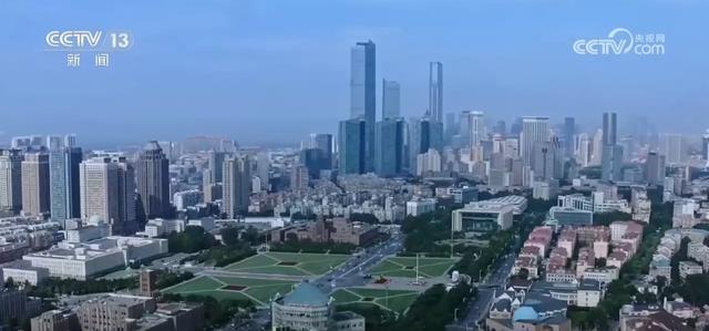 共和国故事探寻75年来“人民广场”上的生活脉动(图4)