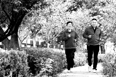 Pg电子：当老年人爱上运动……