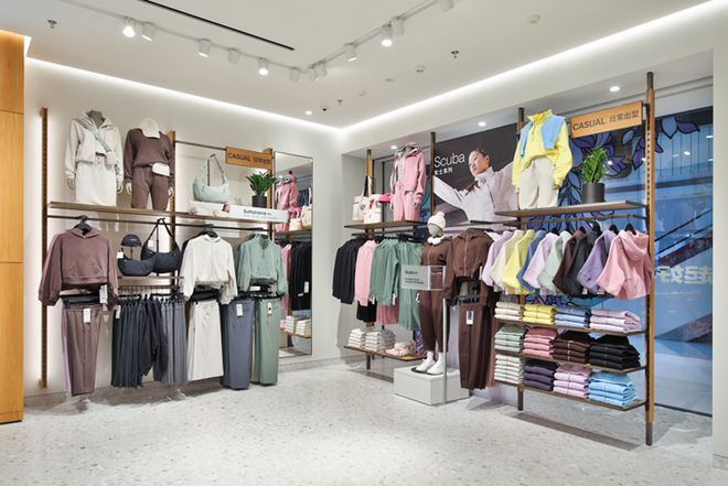 运动生活方式品牌lululemon开设泉州首店(图5)