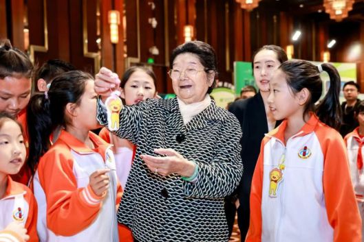 Pg电子：第四届中国健康生活方式医学大会（CLMC2024）在京盛大召开！(图13)