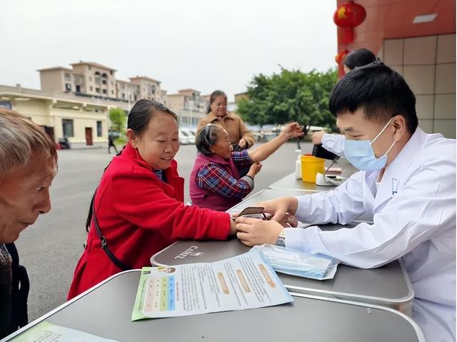 Pg电子网站：【安医义诊】预防卒中健康生活从现在开始(图2)