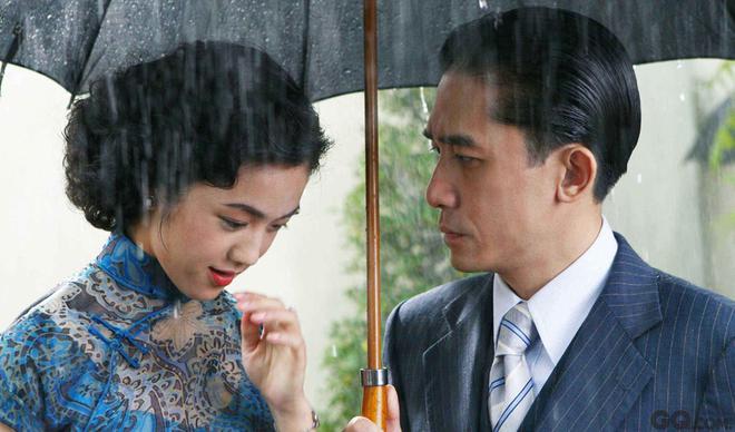 刘嘉玲用了16时间证明梁朝伟能够娶她就是他一辈子最幸运的事(图6)