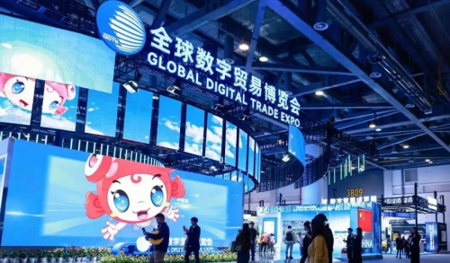 飞天云动虚拟数字人“莫小余”闪耀余杭数贸会荣获数字人智辩大赛实力奖