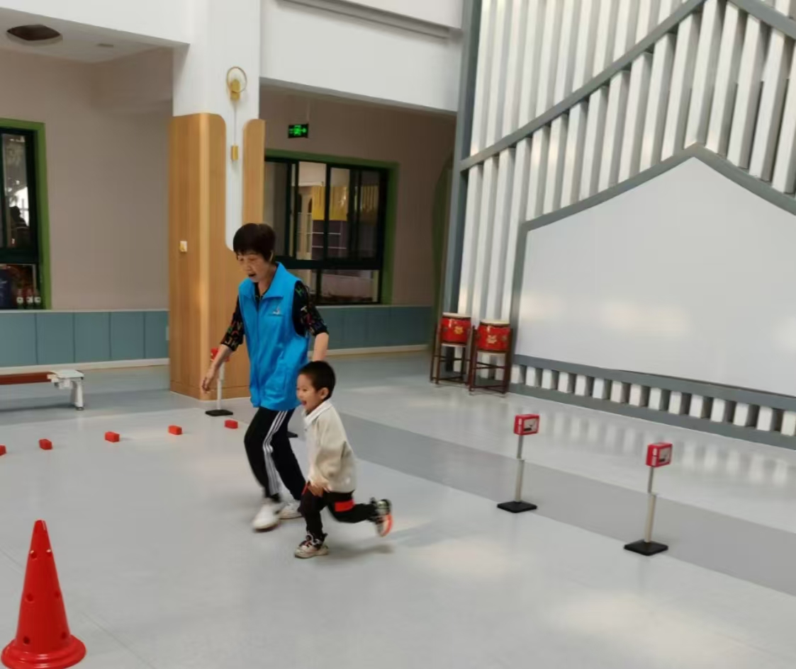 Pg电子：宝山区开展国民体质监测让更多市民乐享健康生活(图2)