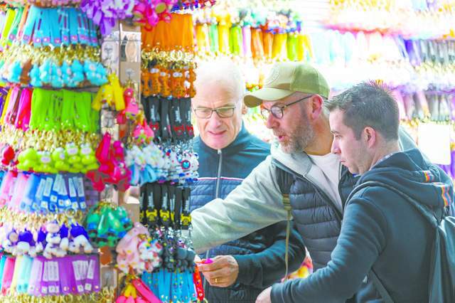 担心加征关税美商大规模囤中国货？