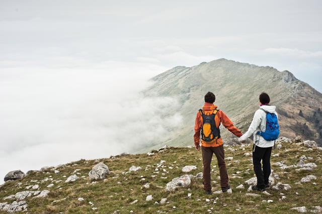 Pg电子：爱上徒步的十个理由让生活更健康！(图5)