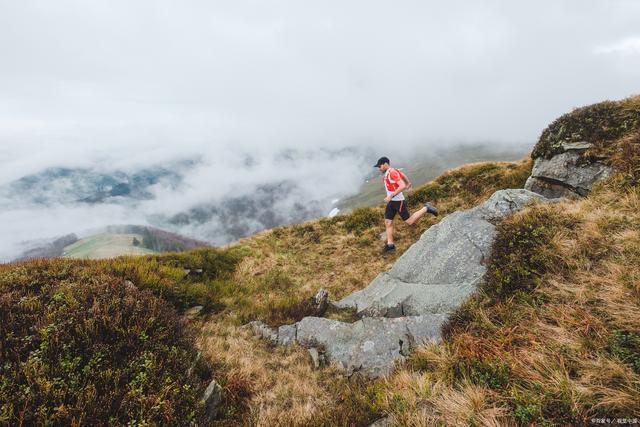 Pg电子：爱上徒步的十个理由让生活更健康！(图6)