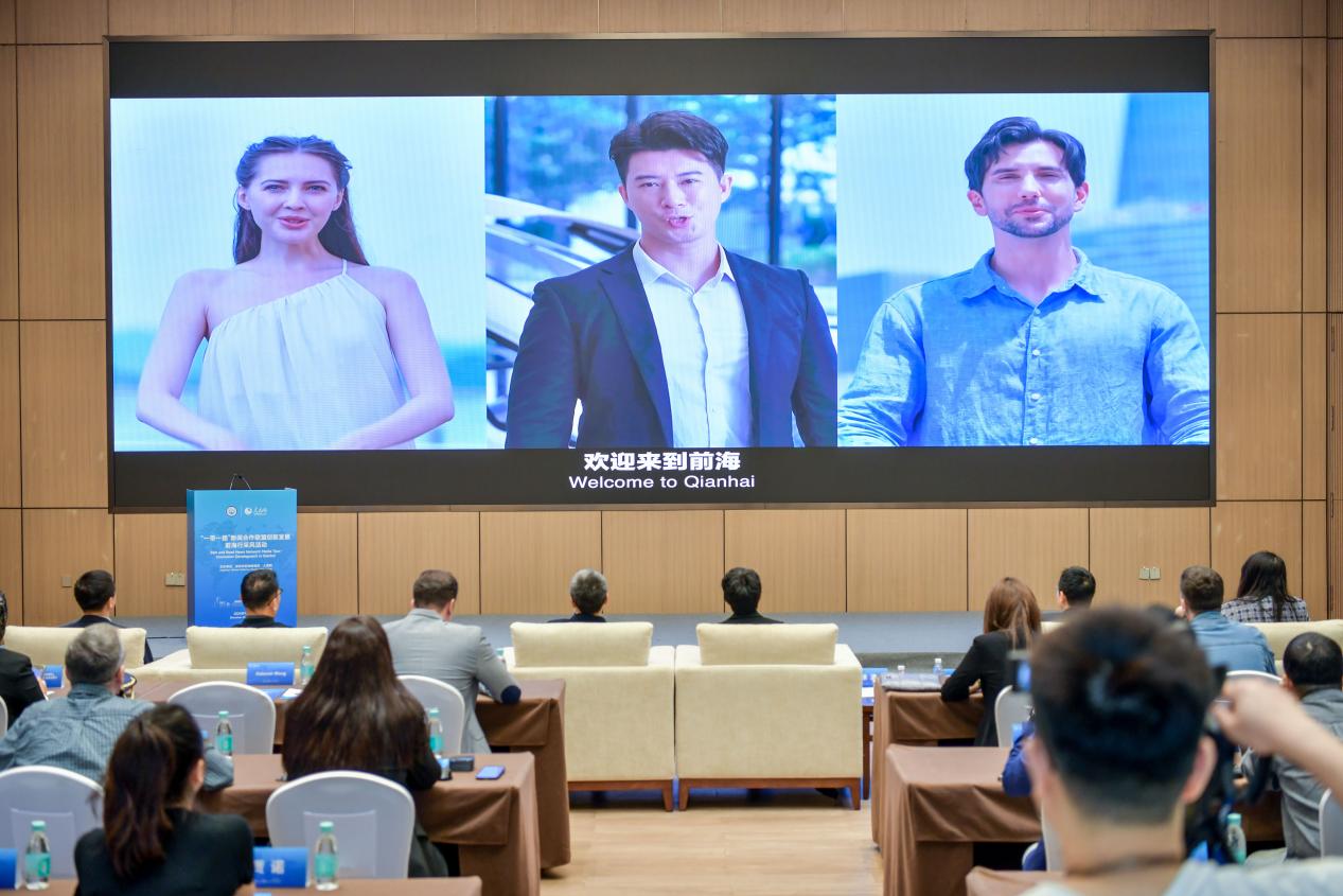 中外媒体齐聚深圳：感知开放创新活力