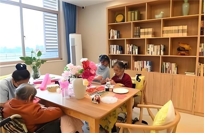 Pg电子平台：乾翔康养：创新驱动共筑健康生活新生态