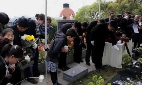 Pg电子：癌症专家楼钦元患癌离世健康生活方式无效？临终悔恨令人唏嘘(图8)