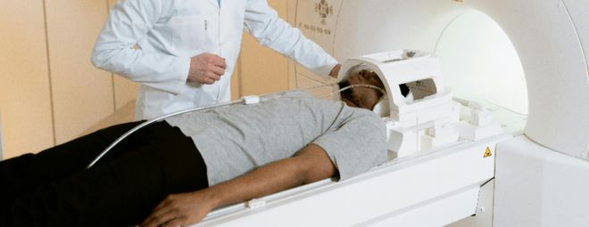 Pg电子平台：卒中康复期：出院后的生活指南