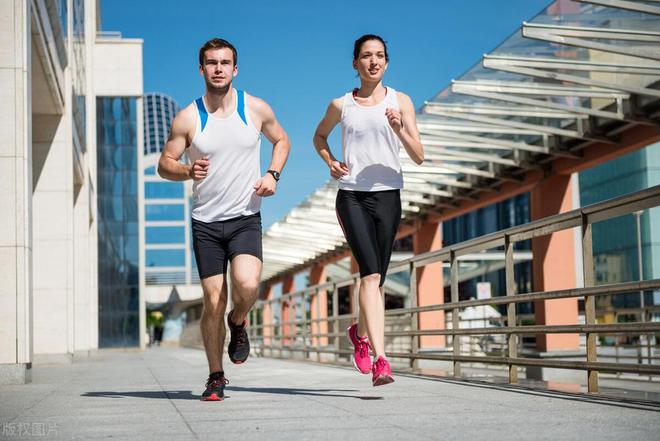 Pg电子平台：“慢性自杀式”跑步到底有多可怕？(图4)