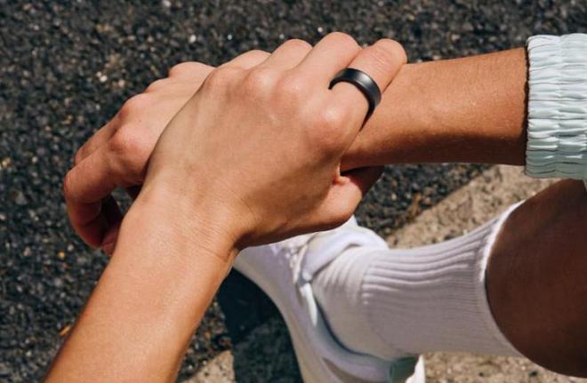 健康生活的优雅伴侣三星GalaxyRing智能戒指轻盈科技更带感