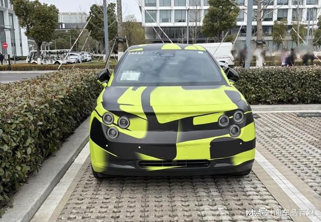 蔚来萤火虫现身形似“本田e”内饰简约车长超4米支持换电(图2)