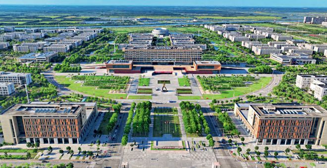 Pg电子网站：封面文章践行健康理念培育时代新人：全方位推动健康学校建设