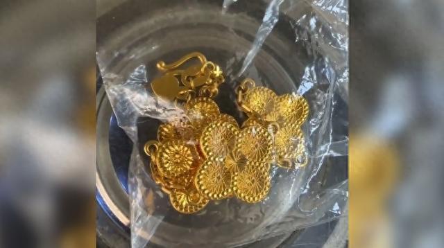 金饰每克644元？多名网友网购大牌金饰变成“金包银”