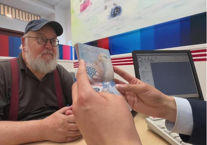 Pg电子平台：人到晚年如果一个人独居学会这4种生活方式让晚年更幸福(图4)