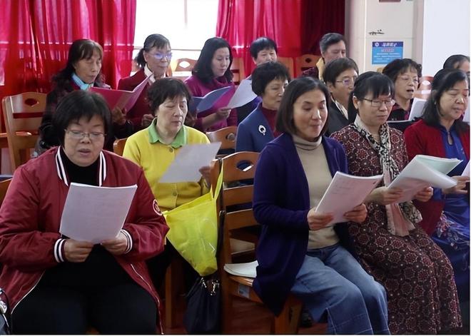 Pg电子平台：人到晚年如果一个人独居学会这4种生活方式让晚年更幸福(图6)