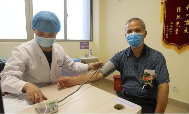 Pg电子平台：人到晚年如果一个人独居学会这4种生活方式让晚年更幸福(图10)