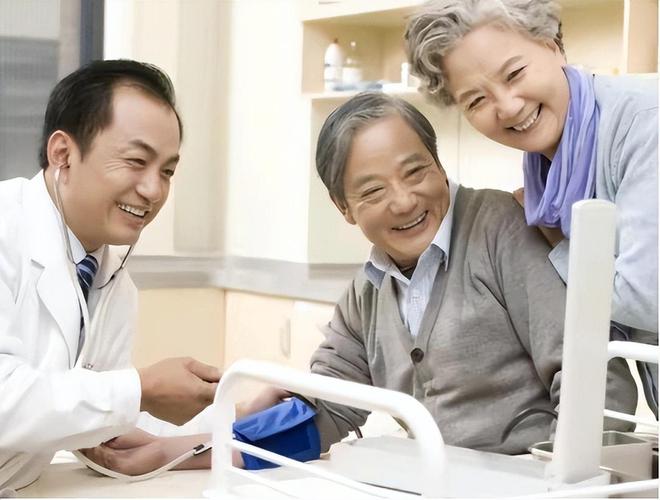 Pg电子平台：人到晚年如果一个人独居学会这4种生活方式让晚年更幸福(图12)