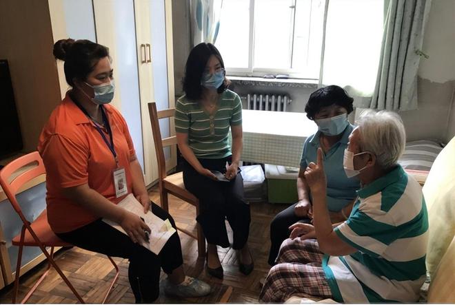 Pg电子平台：人到晚年如果一个人独居学会这4种生活方式让晚年更幸福(图15)