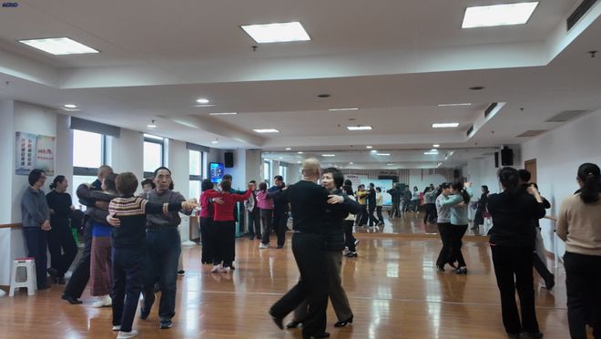 运动健身or舞蹈瑜伽？香花桥街道党群服务中心助你健康“动”起来！(图2)