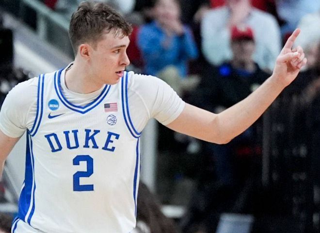 警报解除！NBA准状元弗拉格满血回归疯三杜克狂胜44分剑指冠军