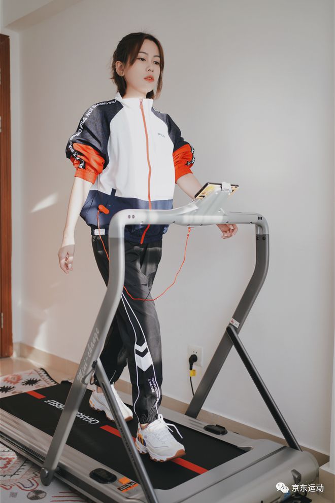 想买跑步机？一篇教你看懂家用跑步机怎么选！(图2)
