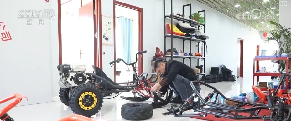 Pg电子网站：室外健身器材施工方案(图5)