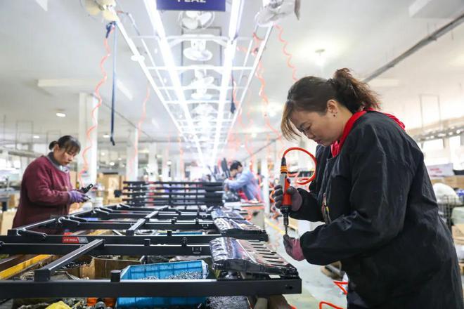 荣顺科技：智造跃动全球的“健康密码”(图2)