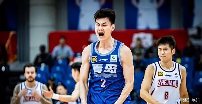 Pg电子网站：青岛淘汰浙江进8强！杨瀚森24+11小外援三双他才是最大功臣(图2)
