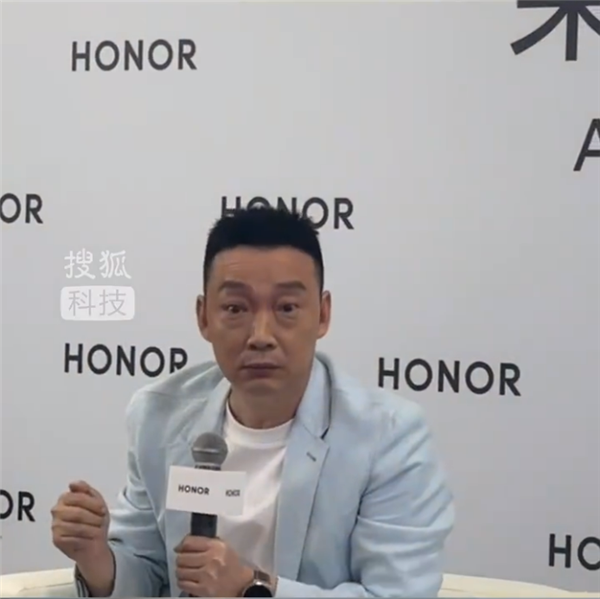 荣耀机器人跑步速度超过宇树李健称干不成机器人天理难容(图2)