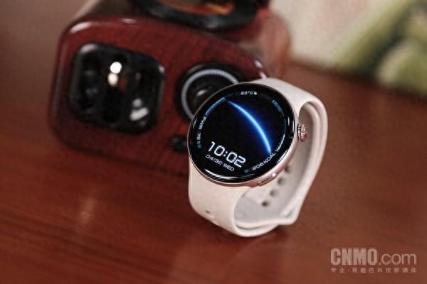 vivoWATCH5上手：平价、精致的运动健康搭子(图1)