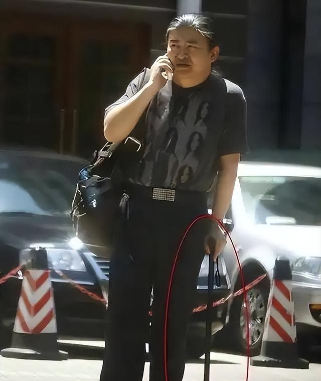 61岁刘欢深夜突然传出消息！(图3)