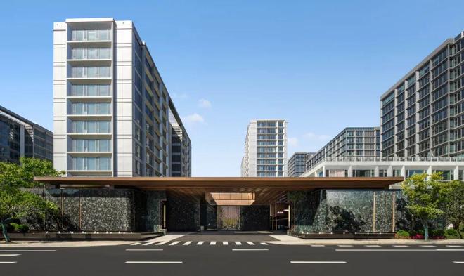 Pg电子网站：总价680万起坐拥奢侈300㎡！最近不少“之转滨”中产都去看了这个标杆大平层……(图9)