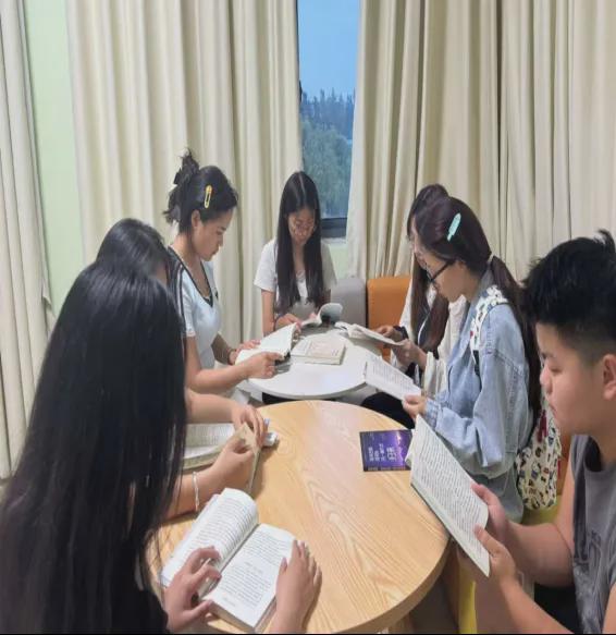 Pg电子平台：信阳职业技术学院学生心理健康宣传教育月活动总结(图17)