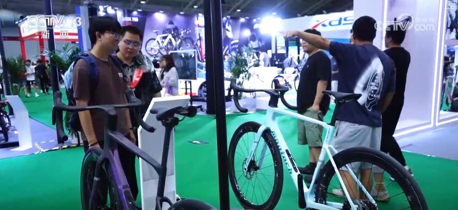 Pg电子平台：12亿元、65975万元、59618万元……全力“追新”“骑”出经济增长新引擎(图3)