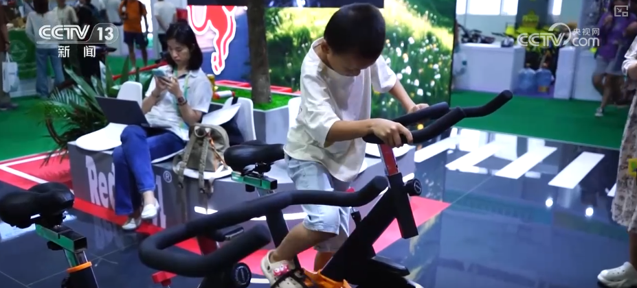 Pg电子平台：12亿元、65975万元、59618万元……全力“追新”“骑”出经济增长新引擎(图5)