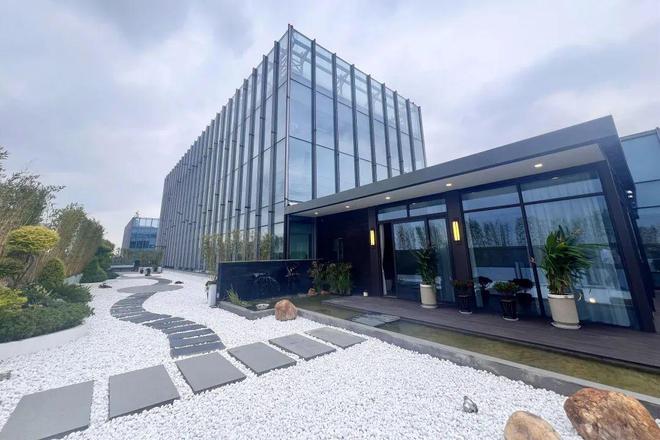 管家首次“扫楼”偶遇愁眉老总这局如何破？(图4)