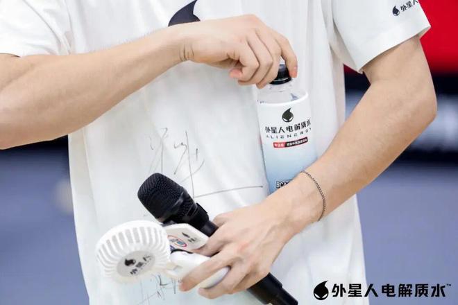 Pg电子平台：拆解外星人电解质水：从大单品到超级品牌的升维｜NexGen(图4)